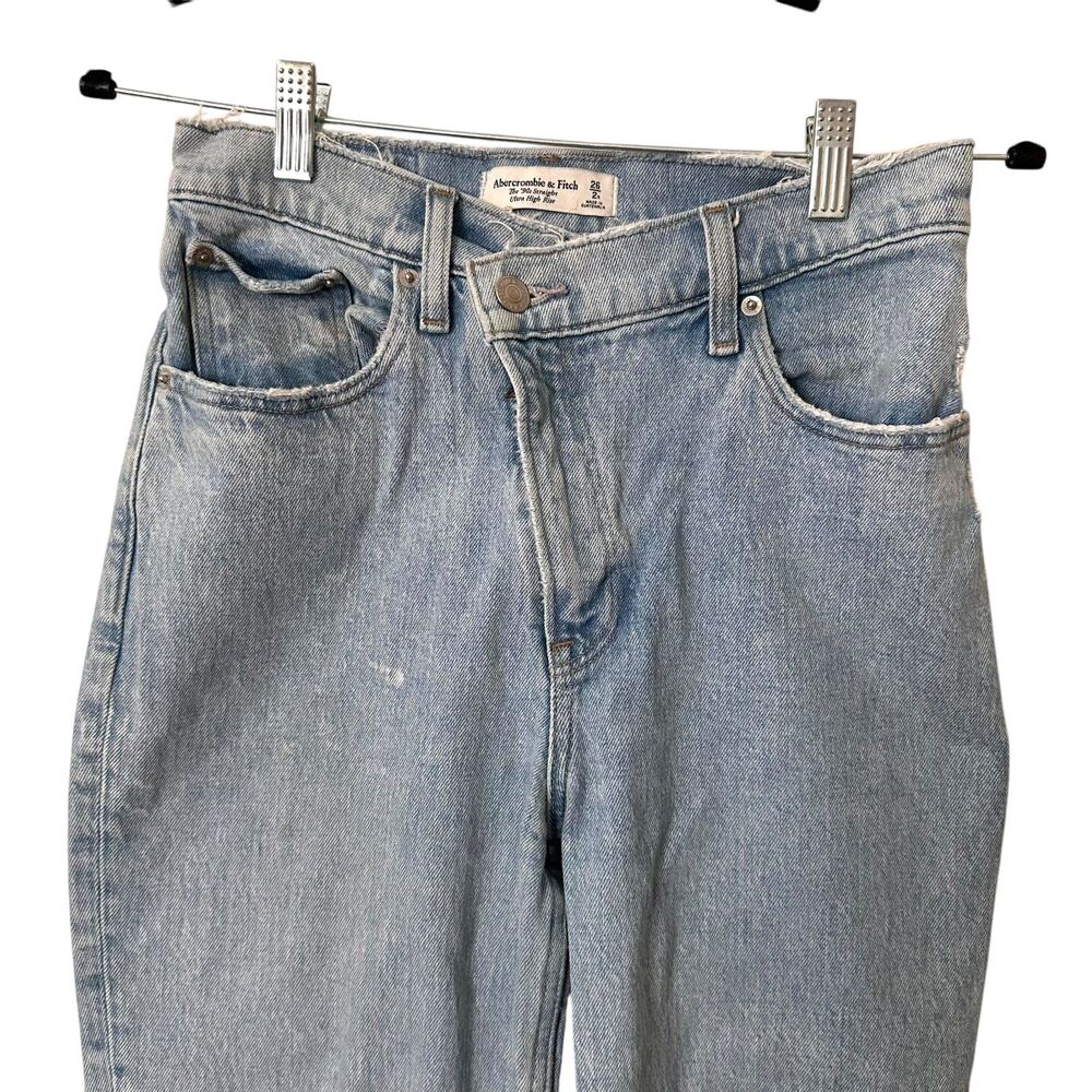 ABERCROMBIE & FITCH Ultra High‎ Rise 90s Straight Denim 26/2R - Picture 5 of 6
